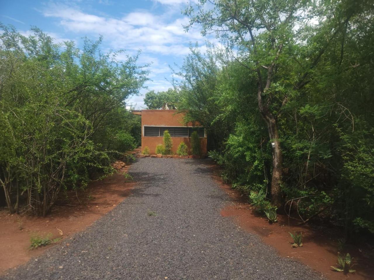 Hartbeest Bush Lodge 4 Hartbeespoort Exteriör bild